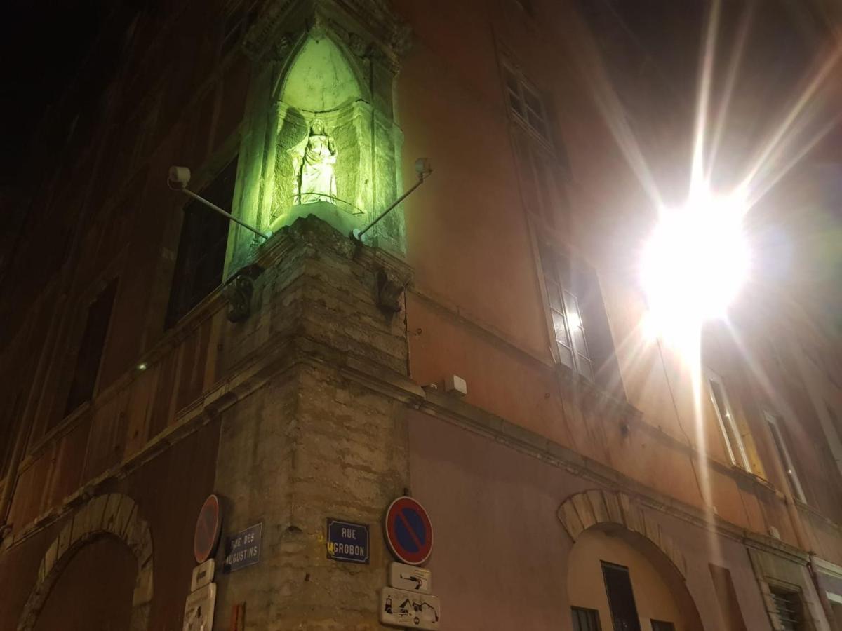 bnbgônes - LE SAINT VINCENT- HYPERCENTRE WIFI NETFLIX Lyon Ngoại thất bức ảnh